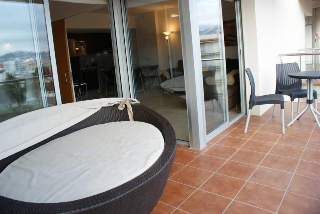 Apartamento Con Piscina Y Parking En Appartement Roses